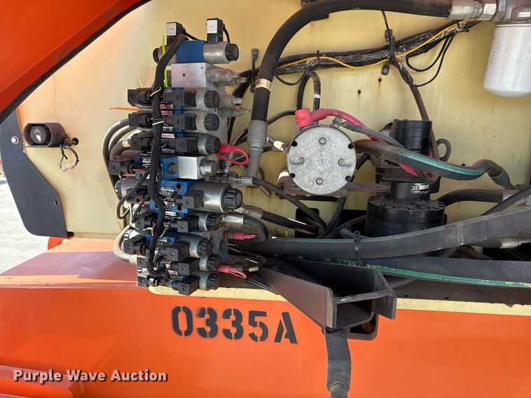 image for item DY8091 JLG 800AJ boom lift