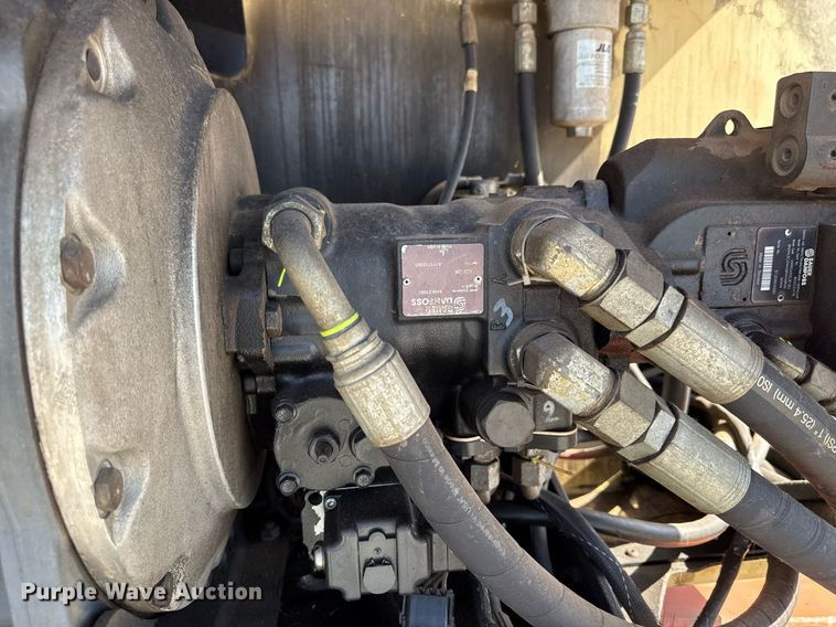 image for item DY8091 JLG 800AJ boom lift