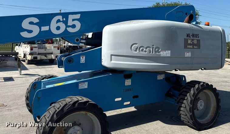 image for item DY8092 2008 Genie S65 boom lift