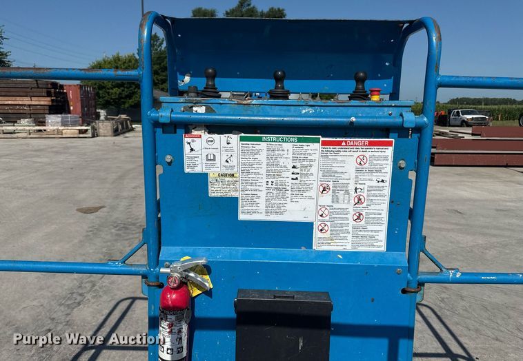 image for item DY8092 2008 Genie S65 boom lift