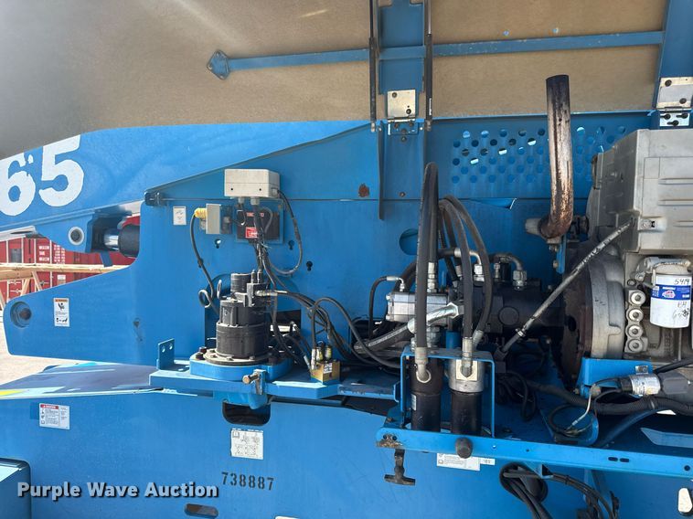 image for item DY8092 2008 Genie S65 boom lift