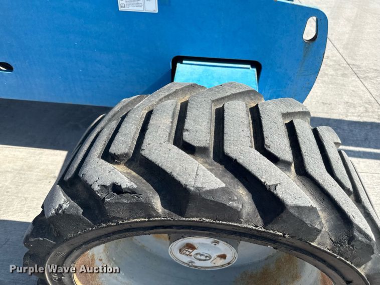 image for item DY8092 2008 Genie S65 boom lift