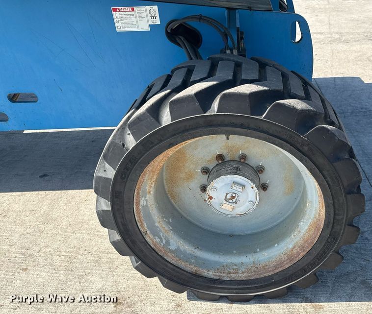 image for item DY8092 2008 Genie S65 boom lift