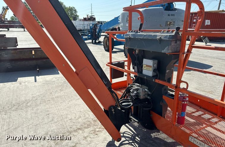 image for item DY8093 2014 JLG 660SJ boom lift