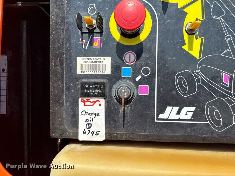 image for item DY8093 2014 JLG 660SJ boom lift