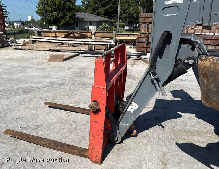 image for item DY8094 2018 Skyjack SJ1056TH telehandler