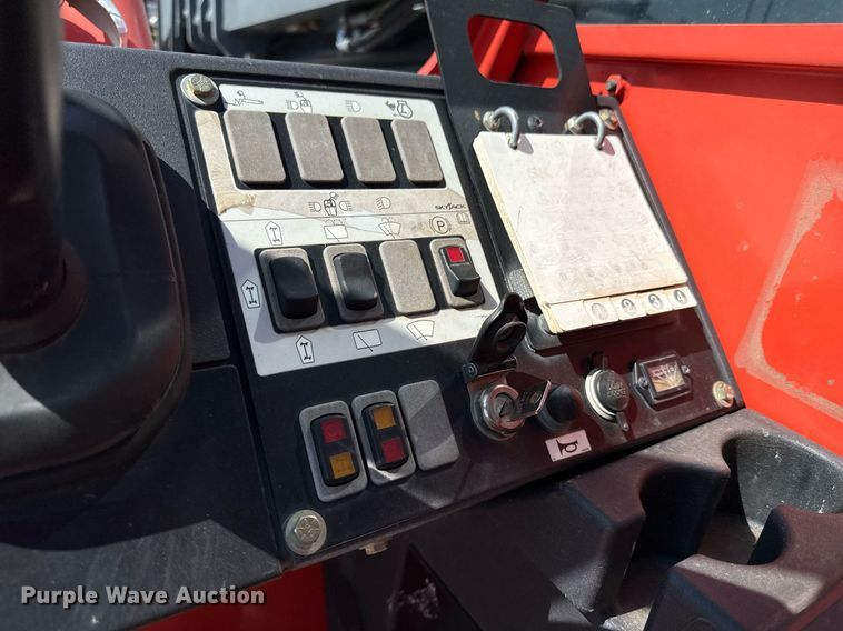 image for item DY8094 2018 Skyjack SJ1056TH telehandler