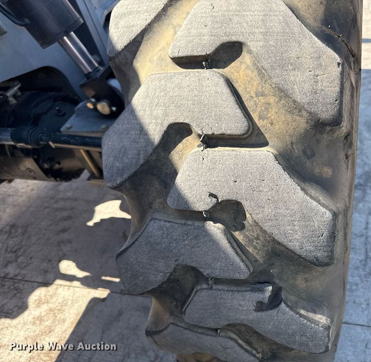 image for item DY8094 2018 Skyjack SJ1056TH telehandler