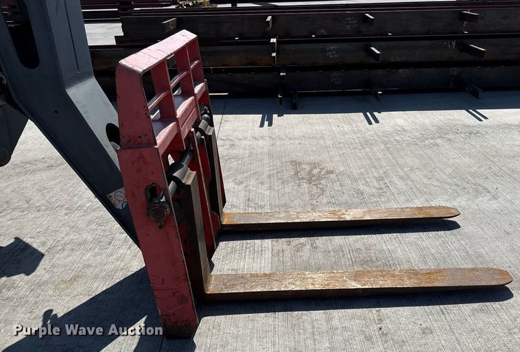 image for item DY8095 2018 Skyjack SJ1056TH telehandler