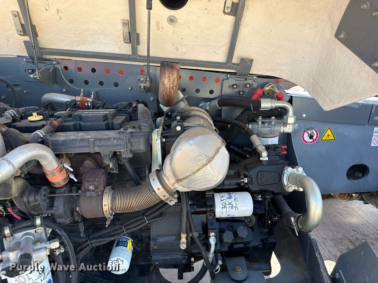 image for item DY8095 2018 Skyjack SJ1056TH telehandler