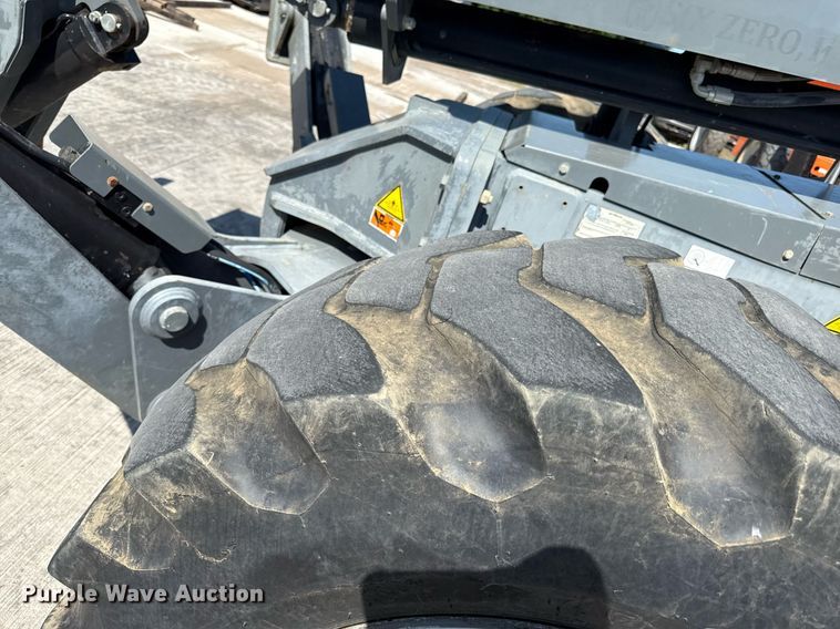 image for item DY8095 2018 Skyjack SJ1056TH telehandler