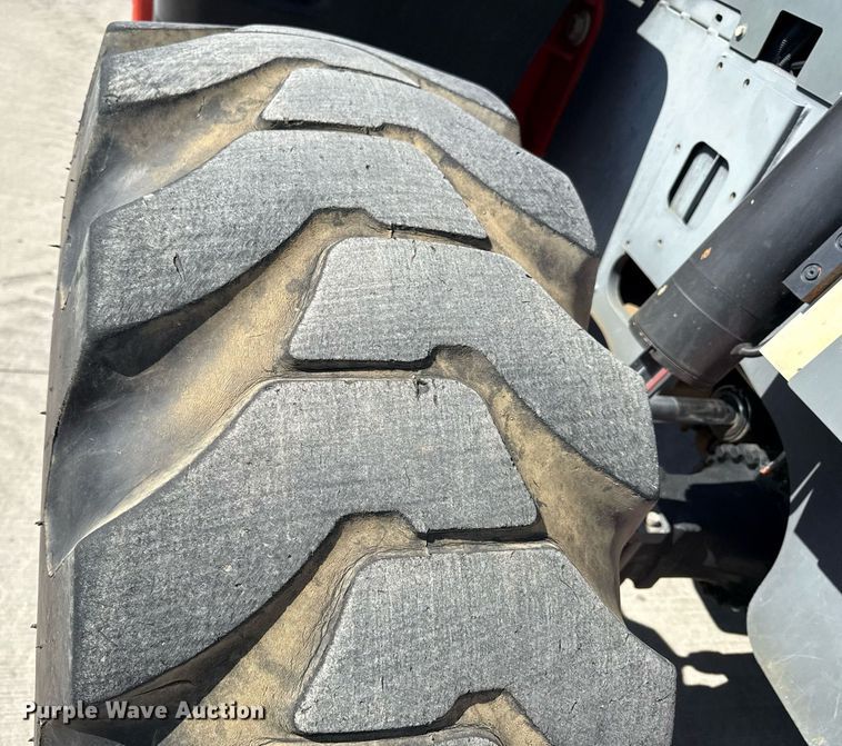 image for item DY8095 2018 Skyjack SJ1056TH telehandler