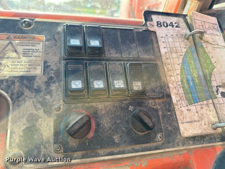 image for item DY8098 2014 JLG 8042 telehandler