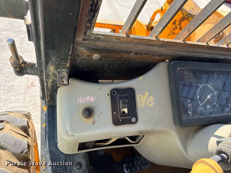 image for item DY8099 1999 JCB Gradall 520 telehandler