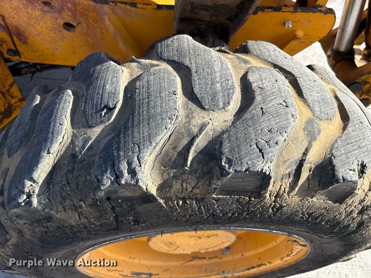 image for item DY8099 1999 JCB Gradall 520 telehandler