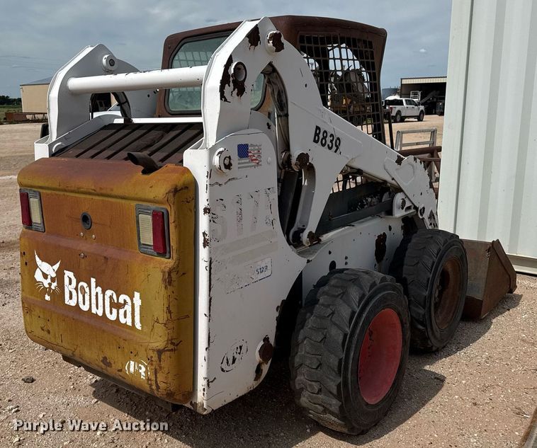 image for item DZ8623 2001 Bobcat S175 skid steer loader