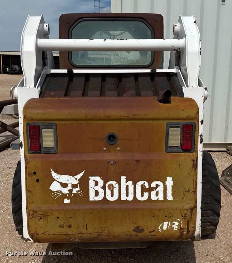 image for item DZ8623 2001 Bobcat S175 skid steer loader