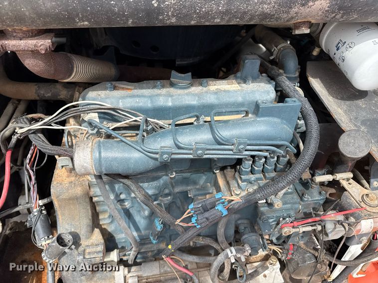 image for item DZ8623 2001 Bobcat S175 skid steer loader