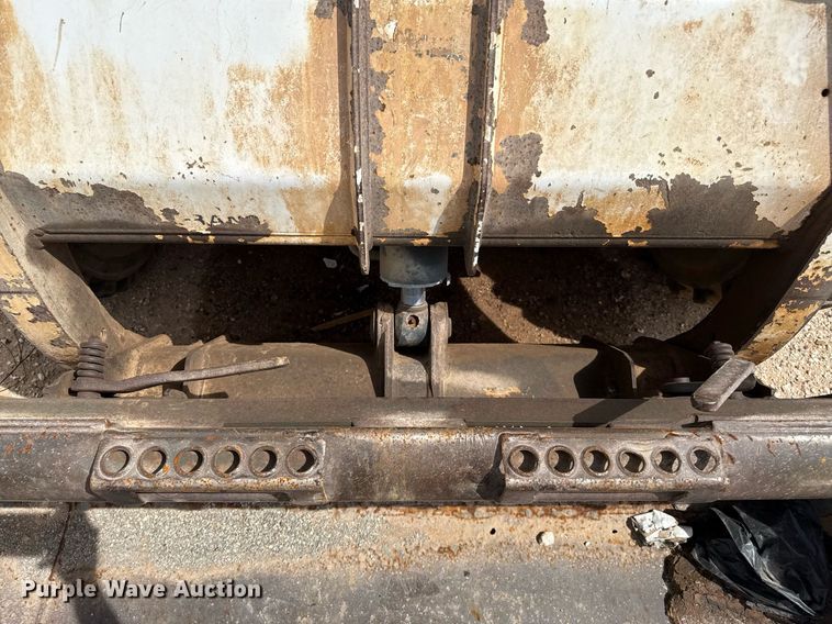 image for item DZ8624 1999 Bobcat 763 skid steer loader