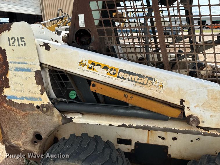 image for item DZ8624 1999 Bobcat 763 skid steer loader