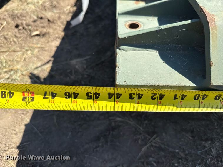 image for item DZ8634 (2) fifth wheel bases