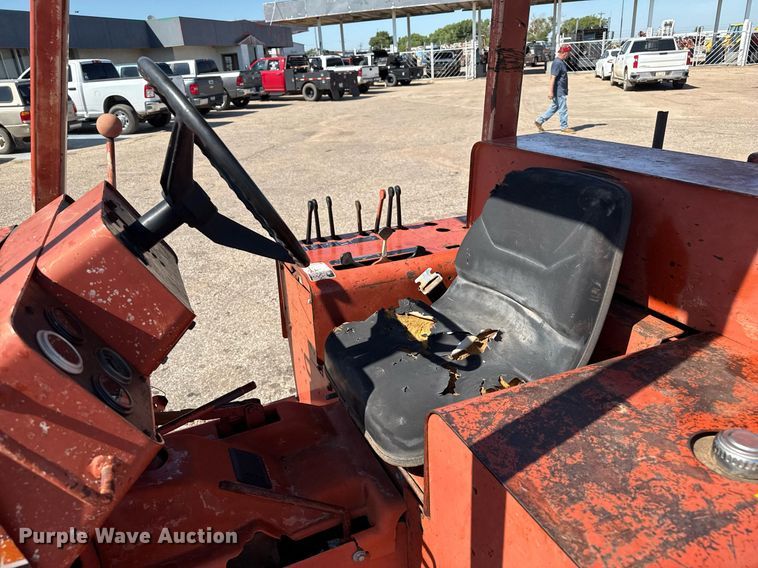 image for item DZ8655 Ditch Witch 5110 trencher