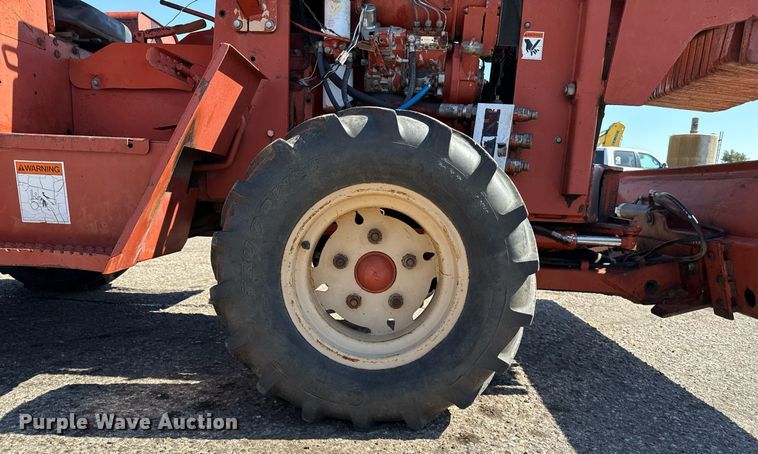 image for item DZ8655 Ditch Witch 5110 trencher