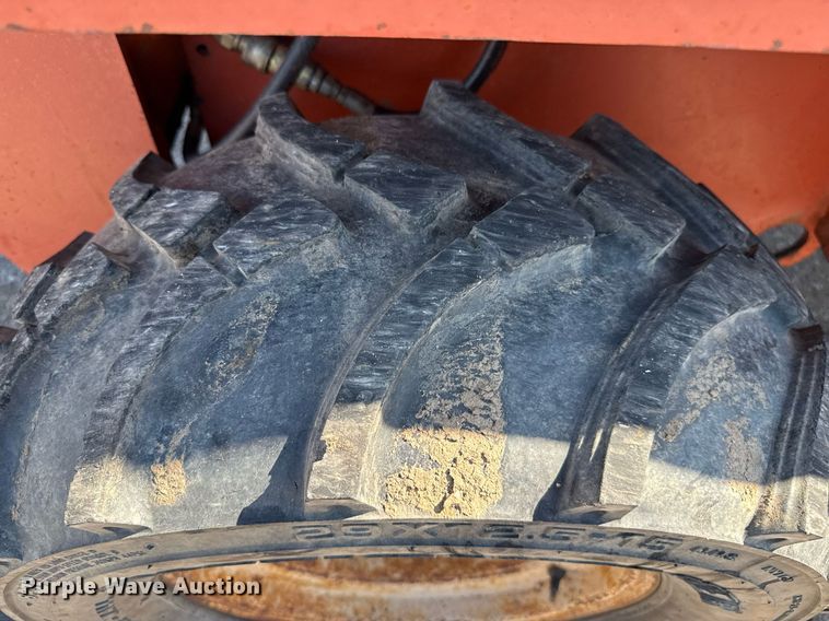 image for item DZ8655 Ditch Witch 5110 trencher