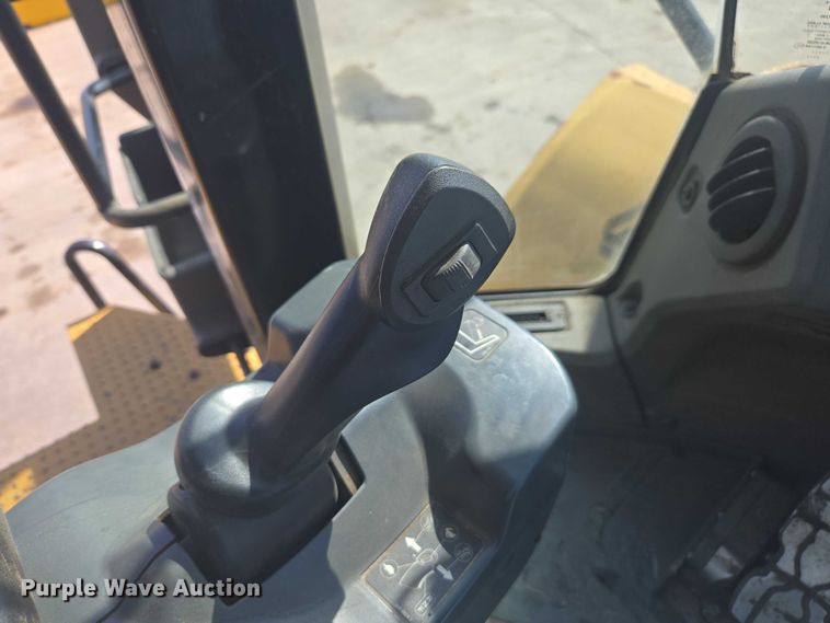 image for item EA2459 2013 Caterpillar 980K wheel loader