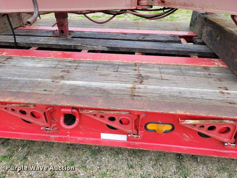 image for item EA2460 1999 Fontaine Specialized TH55-FLD lowboy equipment trailer