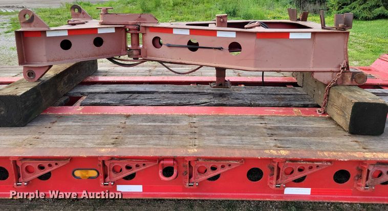 image for item EA2460 1999 Fontaine Specialized TH55-FLD lowboy equipment trailer