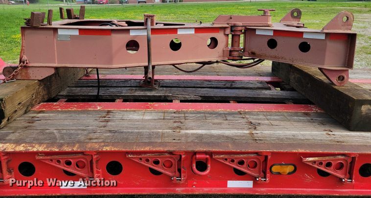 image for item EA2460 1999 Fontaine Specialized TH55-FLD lowboy equipment trailer