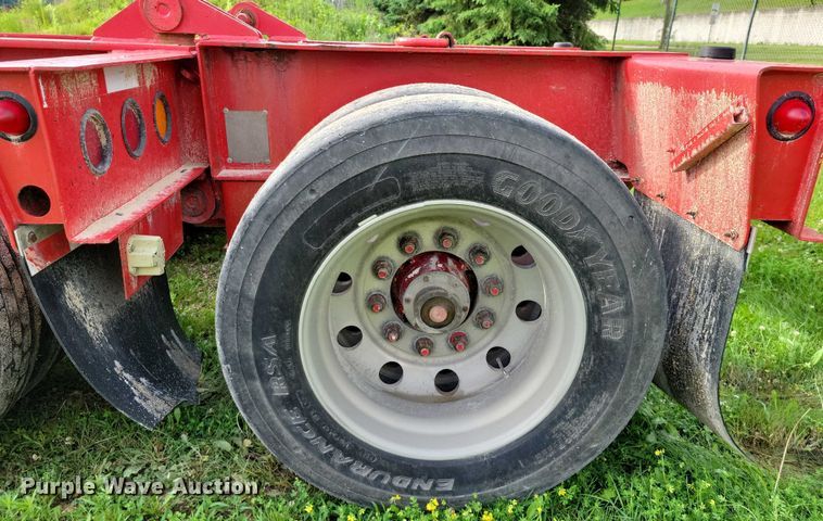 image for item EA2460 1999 Fontaine Specialized TH55-FLD lowboy equipment trailer