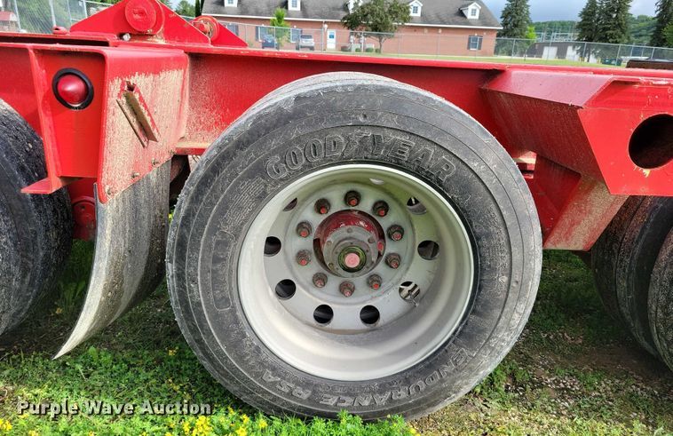 image for item EA2460 1999 Fontaine Specialized TH55-FLD lowboy equipment trailer