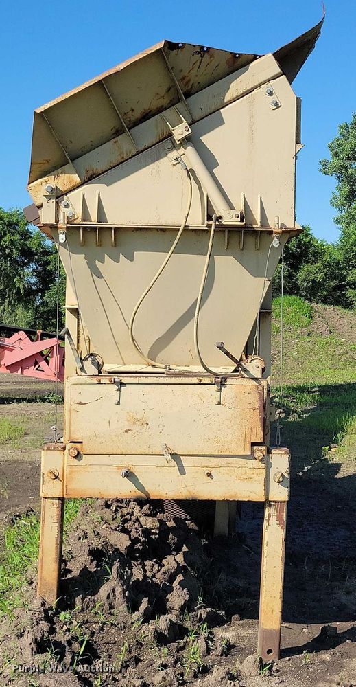 image for item EA2464 Developer Screen Machine screening plant