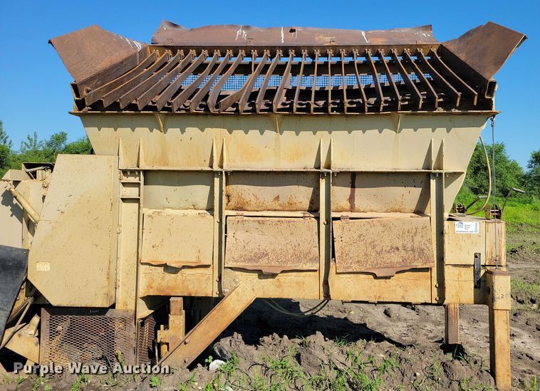 image for item EA2464 Developer Screen Machine screening plant