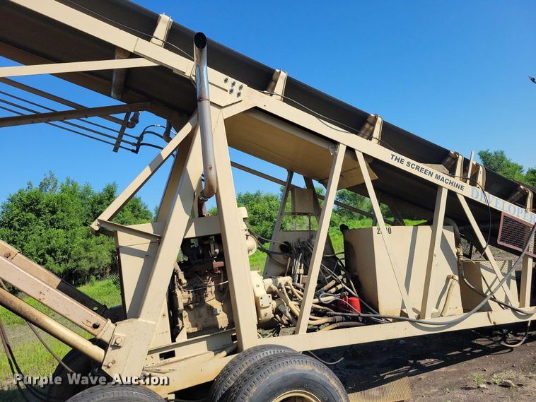 image for item EA2464 Developer Screen Machine screening plant