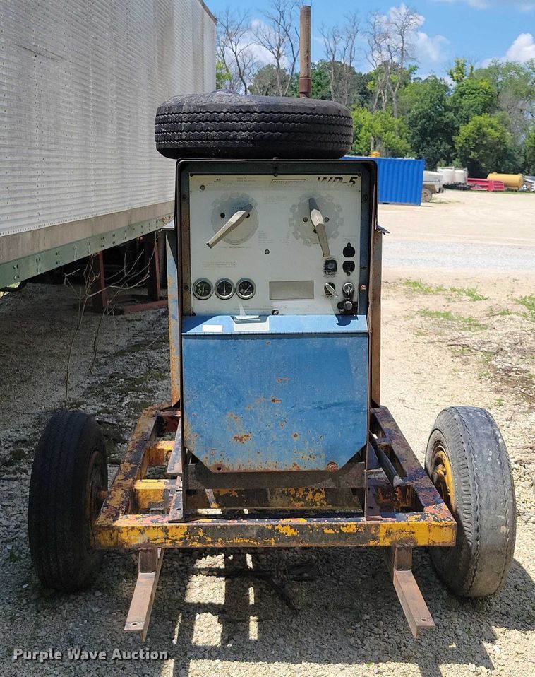 image for item EA2466 1971 Miller WD-5 welder/generator