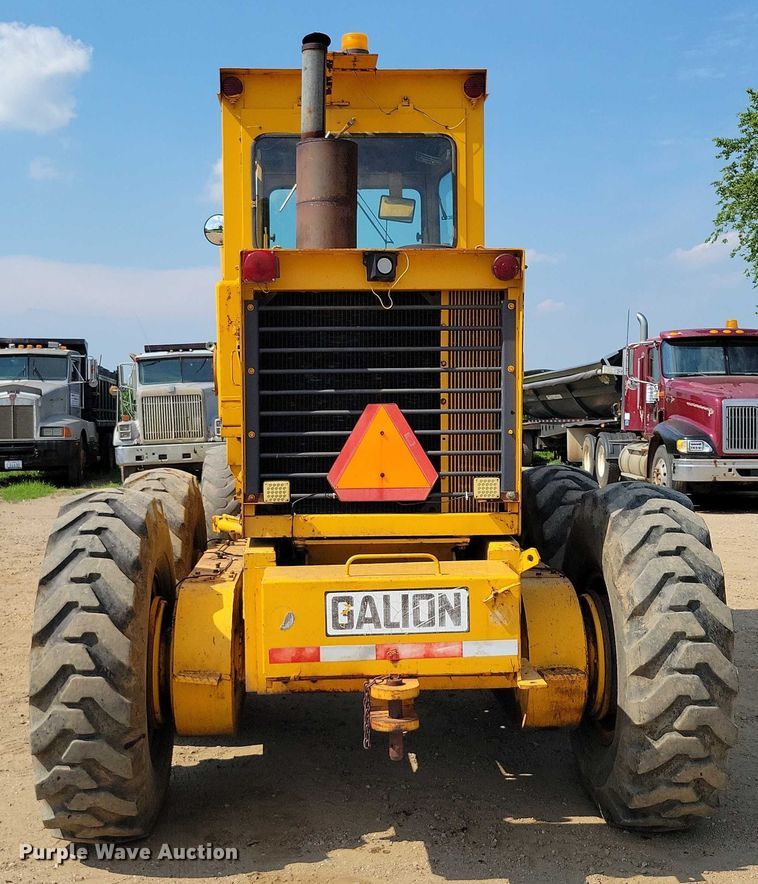 image for item EA2468 Galion T500M rigid frame motor grader