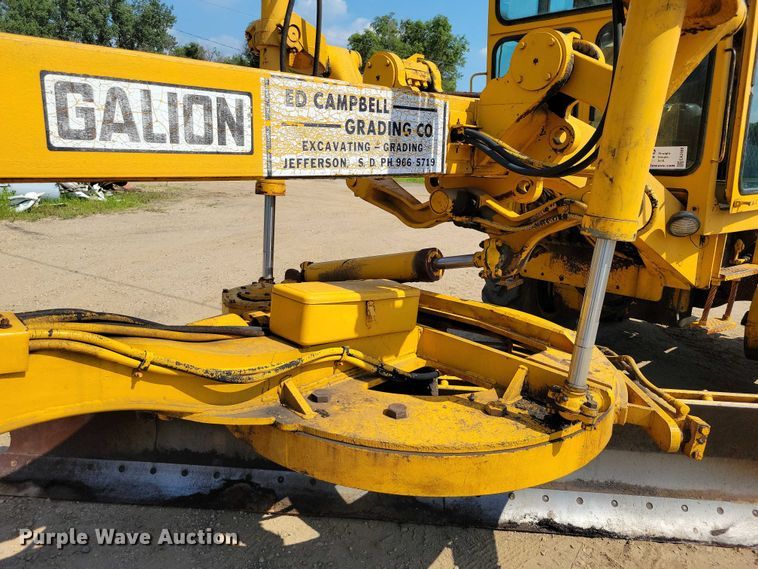 image for item EA2468 Galion T500M rigid frame motor grader