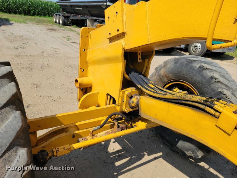 image for item EA2468 Galion T500M rigid frame motor grader