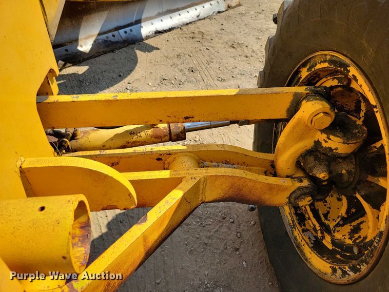 image for item EA2468 Galion T500M rigid frame motor grader