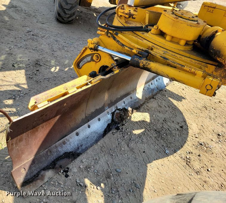 image for item EA2468 Galion T500M rigid frame motor grader
