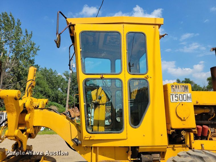 image for item EA2468 Galion T500M rigid frame motor grader