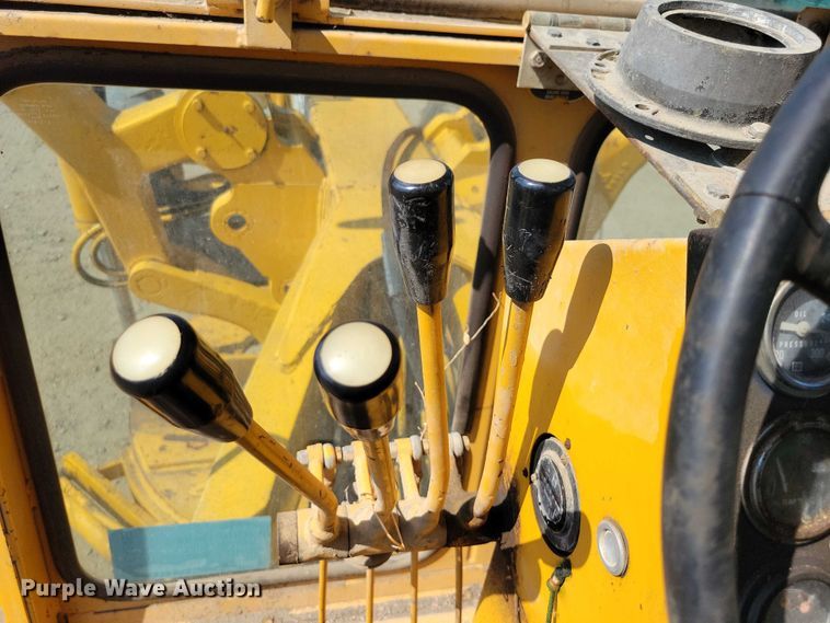 image for item EA2468 Galion T500M rigid frame motor grader