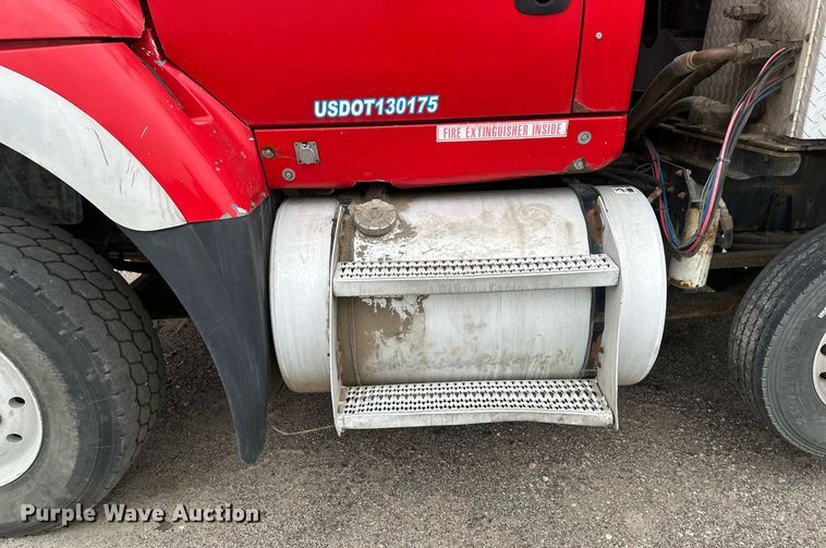 image for item EB2651 2007 International 7700 dump truck