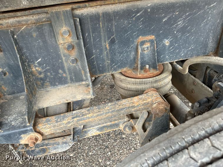 image for item EB2651 2007 International 7700 dump truck