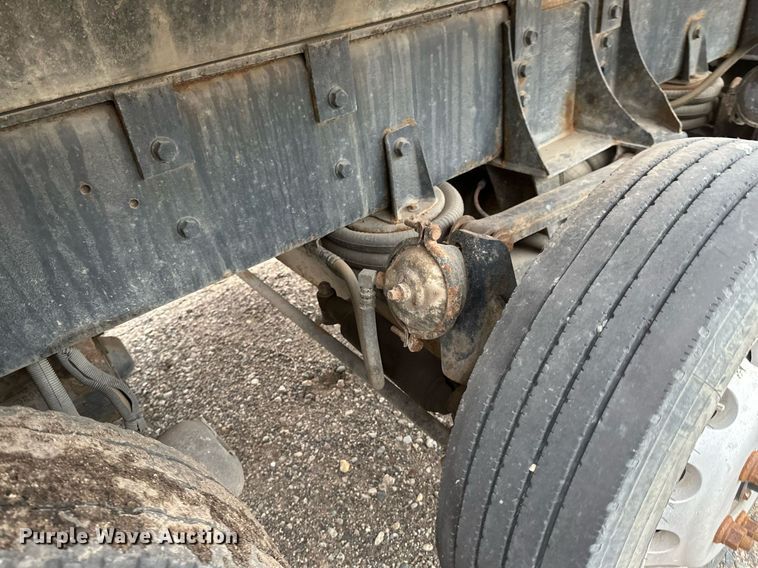 image for item EB2651 2007 International 7700 dump truck