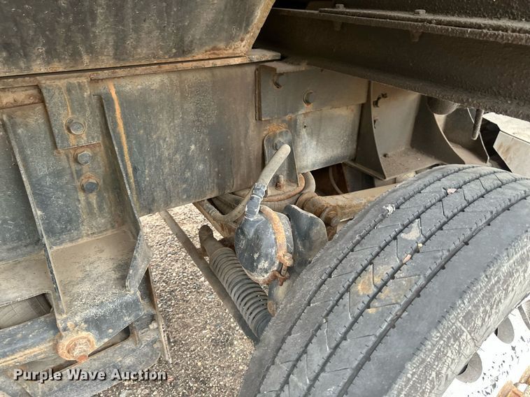 image for item EB2651 2007 International 7700 dump truck