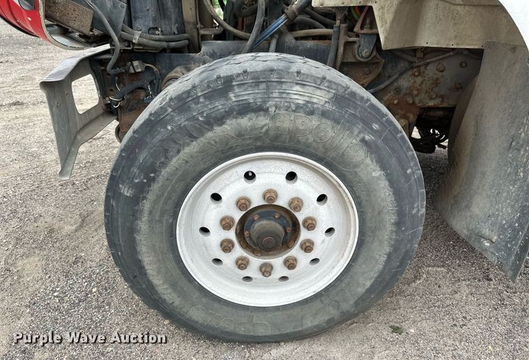 image for item EB2651 2007 International 7700 dump truck